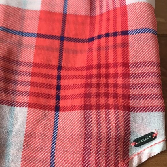 3/30$ Garage squared shirt   - Picture 5 of 9